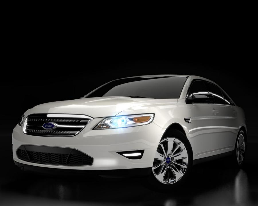  Ford Taurus 2010 года  (фото 121 из 161)